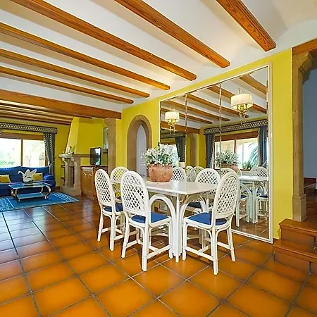 Cantallops - With Private Pool. Free Wifi 3* 哈维亚