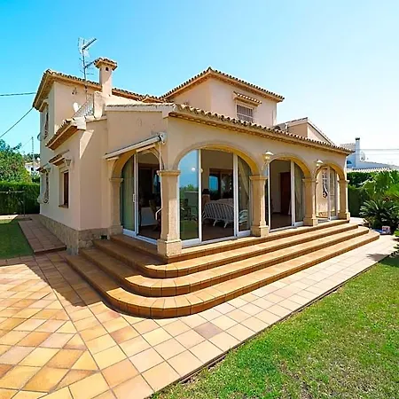 Cantallops - With Private Pool. Free Wifi Jávea